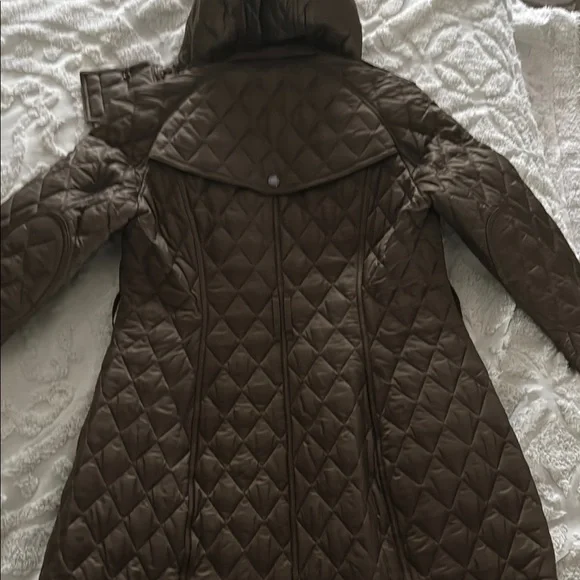 Burberry Quilted Jacket - Picture 4 of 8